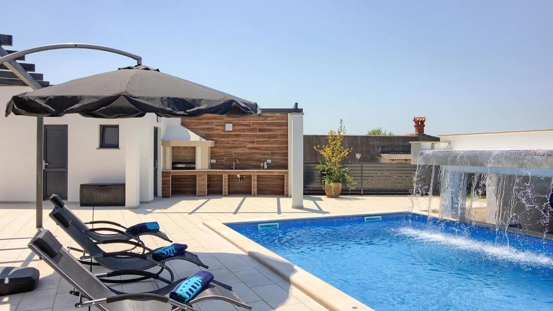 Holiday home Ferienhaus Mit Privatpool Fuer 14 Personen Ca 280 Qm In Loborika, Istrien Suedkueste Von Istrien Croatia
